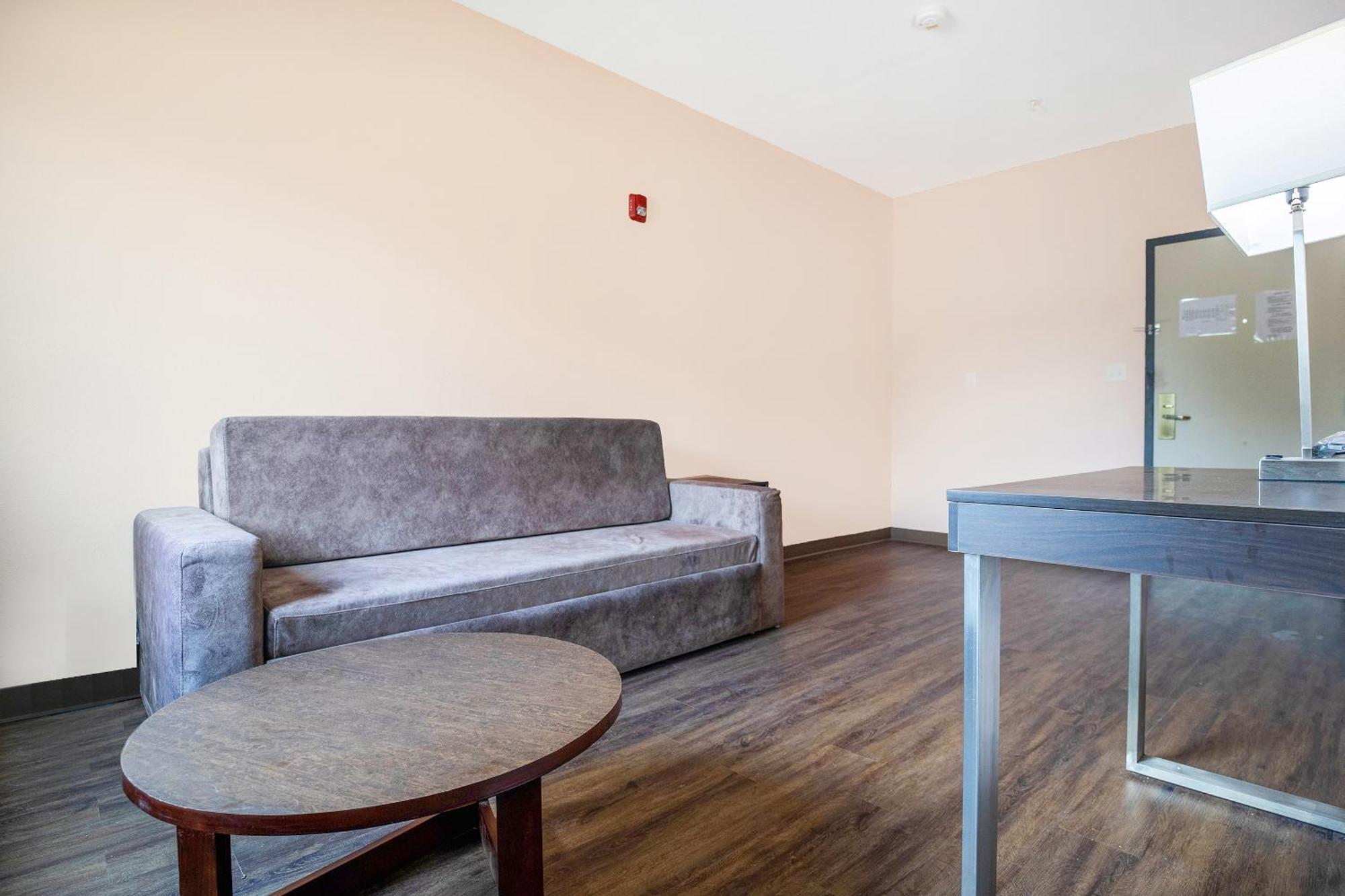 Oyo Hotel Adairsville Calhoun South I-75 Экстерьер фото